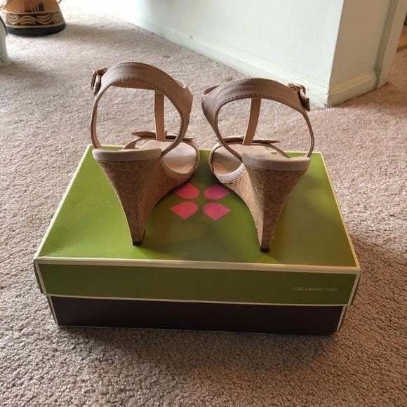 Shoe Dazzle Wedges - Picture 5 of 6